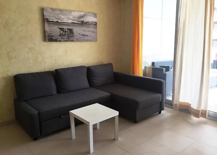 Edessa - Mondrian Lux Sea View